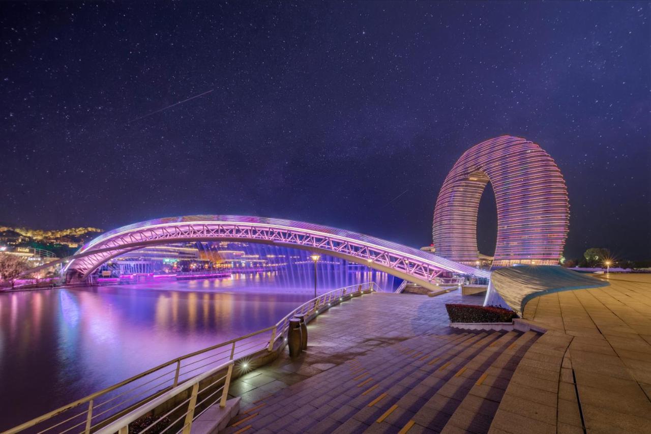 Huzhou Wealth Hotel Exteriör bild